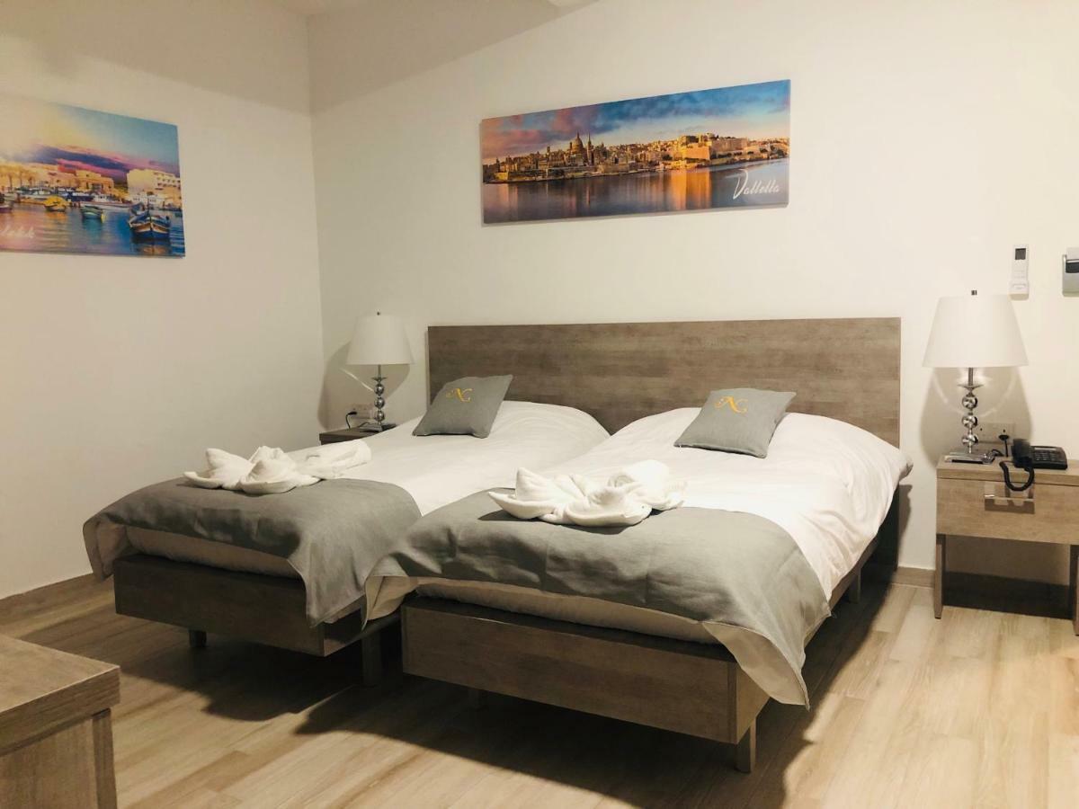 Napoli Suites San Ġiljan Buitenkant foto